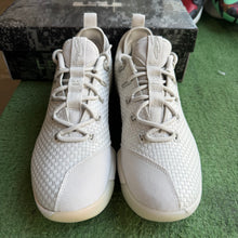 Load image into Gallery viewer, Nike LeBron Light Bone Low 14s Size 8
