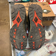 Load image into Gallery viewer, Nike UNDFTD Air Terra Humaras Size 10
