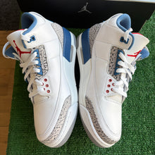 Load image into Gallery viewer, Jordan True Blue 3s Size 9.5
