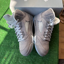Load image into Gallery viewer, Jordan Wolf Grey 5s Size 12
