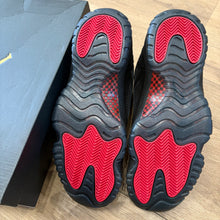 Load image into Gallery viewer, Jordan Referee Low IE 11s Size 10
