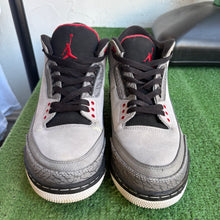 Load image into Gallery viewer, Jordan Stealth 3s Size 11
