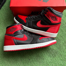 Load image into Gallery viewer, Jordan Satin Bred 1s Size 12W/10.5M
