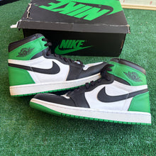 Load image into Gallery viewer, Jordan Lucky Green 1s Size 10
