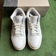 Load image into Gallery viewer, Jordan Lucky Shorts 3s Size 9.5
