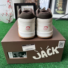 Load image into Gallery viewer, Jordan Travis Scott Sail Jumpman Jacks Size 8
