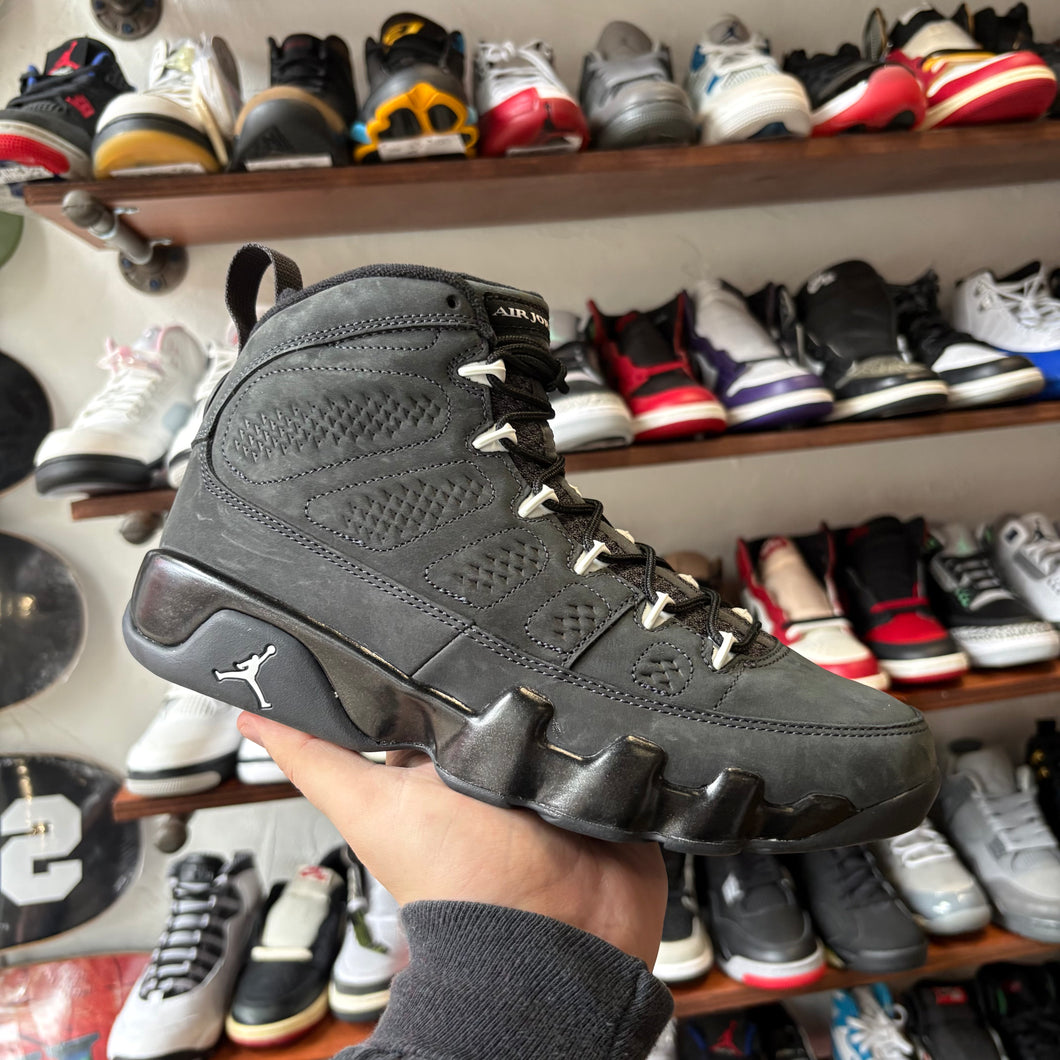 Jordan Anthracite 9s Size 8.5