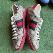 Load image into Gallery viewer, Gucci Aces Size 9UK
