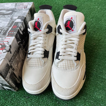 Load image into Gallery viewer, Jordan Flight Club 4s Size 9

