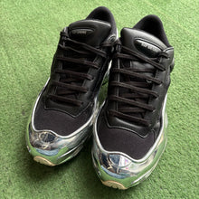 Load image into Gallery viewer, Adidas RAF Simons Ozweegos Size 7
