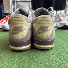 Load image into Gallery viewer, Jordan A Ma Maníere 3s Size 12W/10.5M
