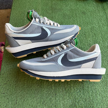 Load image into Gallery viewer, Nike Sacai CLOT LD Waffles Size 9.5
