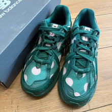 Load image into Gallery viewer, New Balance Polka Dot Green 1906Rs Size 9
