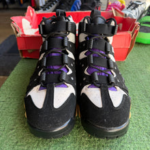 Load image into Gallery viewer, Nike Air Max CB94s Size 9
