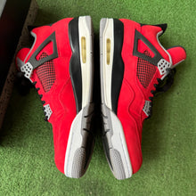 Load image into Gallery viewer, Jordan Toro 4s Size 12

