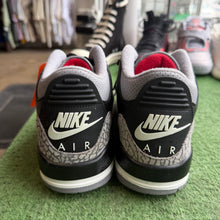 Load image into Gallery viewer, Jordan Black Cement 3s Size 7.5
