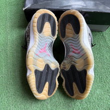 Load image into Gallery viewer, Jordan Black Cement 11 ie Lows Size 9

