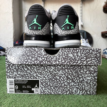 Load image into Gallery viewer, Jordan Green Glow 3s Size 9
