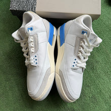 Load image into Gallery viewer, Jordan Lucky Shorts Size 12
