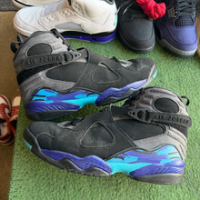 Load image into Gallery viewer, Jordan Aqua 8s Size 11
