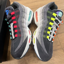 Load image into Gallery viewer, Nike Big Bubble Greedy Air Max 95s Size 12
