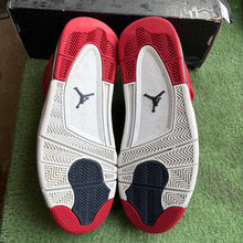 Load image into Gallery viewer, Jordan FIBA 4s Size 11
