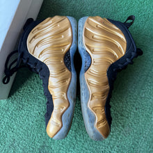 Load image into Gallery viewer, Nike Metallic Gold Foamposites Size 10
