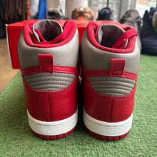 Load image into Gallery viewer, Nike UNLV High Dunks Size 8
