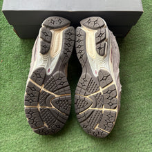 Load image into Gallery viewer, New Balance Protection Pack Lunar Year 2002Rs Size 10
