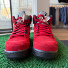 Load image into Gallery viewer, Jordan Raging Bull 5s Size 4Y
