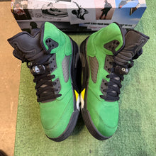 Load image into Gallery viewer, Jordan Oregon 5s Size 8

