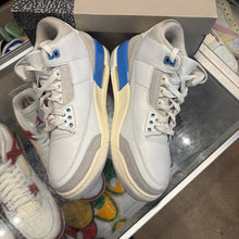 Load image into Gallery viewer, Jordan Lucky Shorts 3s Size 9.5
