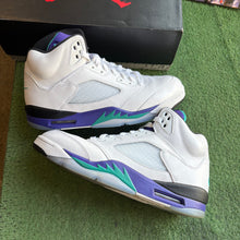 Load image into Gallery viewer, Jordan Grape 5s Size 10
