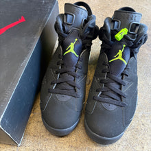 Load image into Gallery viewer, Jordan Electric Green 6s Size 9

