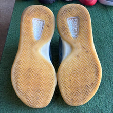 Load image into Gallery viewer, Adidas Yeezy Frozen Blue QNTMs Size 9.5
