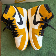 Load image into Gallery viewer, Jordan Yellow Ochre 1s Size 7Y
