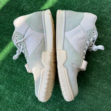 Load image into Gallery viewer, Nike Air Trainer 1s Size 11
