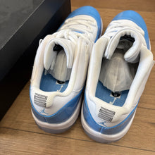 Load image into Gallery viewer, 2017 Jordan University Blue Low 11s Size 10

