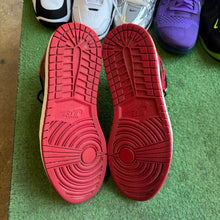 Load image into Gallery viewer, Jordan Patent Bred 1s Size 11
