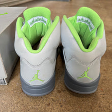 Load image into Gallery viewer, Jordan Green Bean 5s Size 8.5
