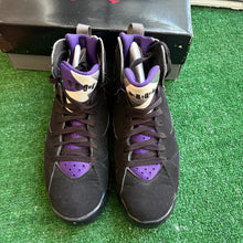 Load image into Gallery viewer, Jordan Ray Allen 7s Size 10.5
