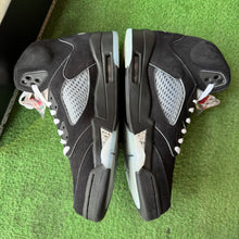 Load image into Gallery viewer, Jordan Reimagined Metallic 5s Size 9.5
