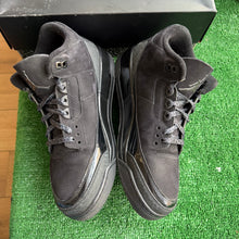 Load image into Gallery viewer, Jordan Black Cat 3s Size 10.5
