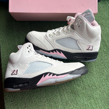 Load image into Gallery viewer, Jordan Medium Pink 5s Size 12
