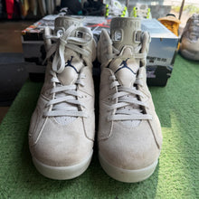Load image into Gallery viewer, Jordan Georgetown 6s Size 10
