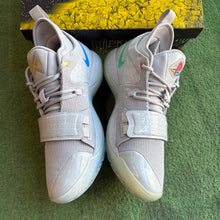 Load image into Gallery viewer, Nike PlayStation PG 2.5s Size 12
