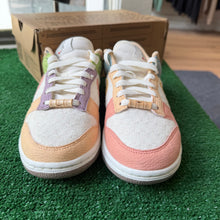 Load image into Gallery viewer, Nike Sun Club Low Dunks Size 6W/4.5M
