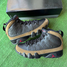 Load image into Gallery viewer, Jordan Olive 9s Size 10
