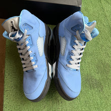 Load image into Gallery viewer, Jordan UNC 5s Size 11
