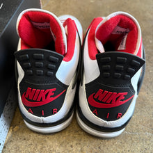 Load image into Gallery viewer, Jordan Fire Red 4s Size 9
